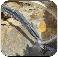 AQ4 on John Deere 350 Excavating Shaft for Tunnel in Georgia