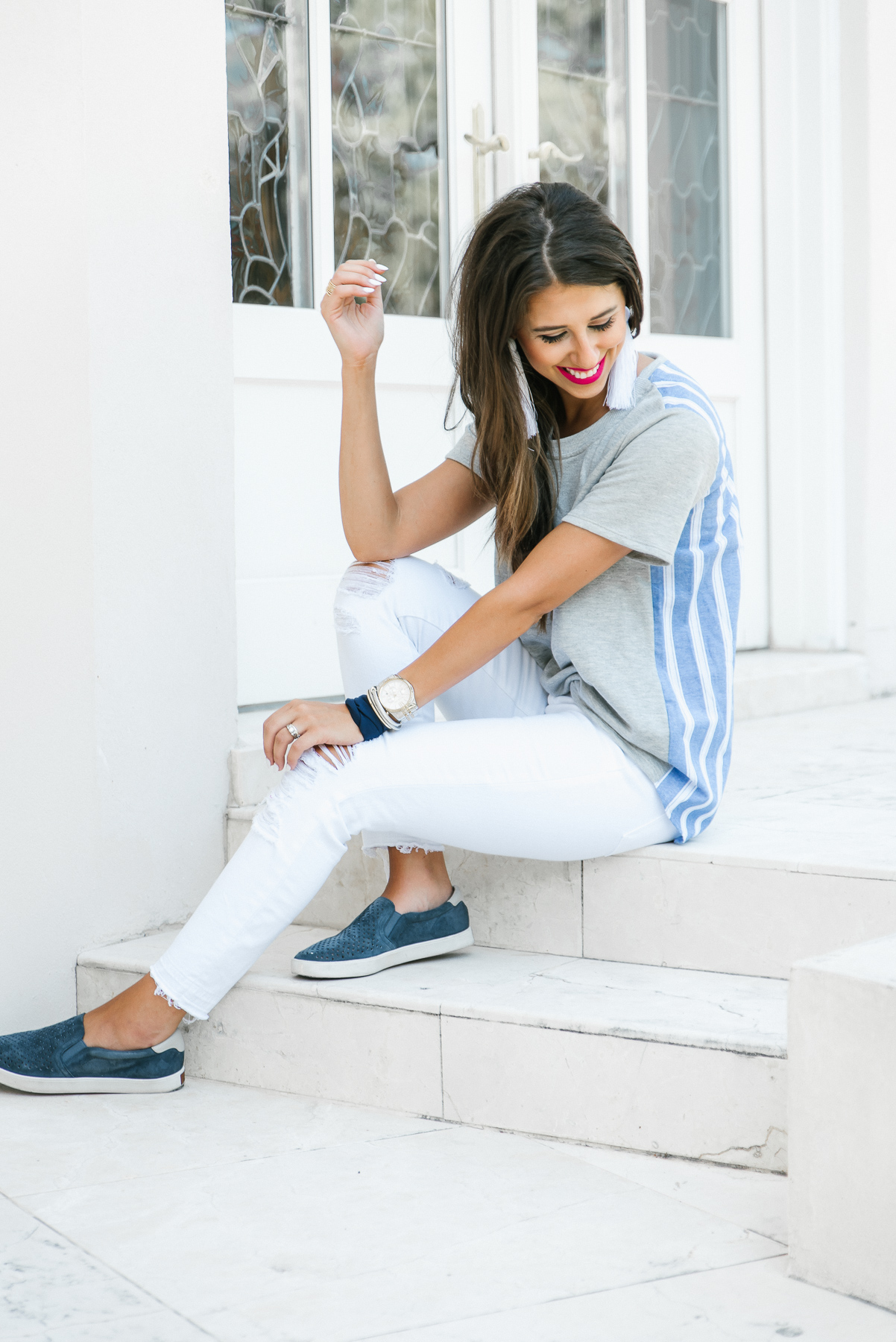 Dress Up Buttercup, Dede Raad, Houston Blogger, Fashion Blogger, Basic tshirt, stripe back t-shirt, tassel earrings, casual outfit, white jeans