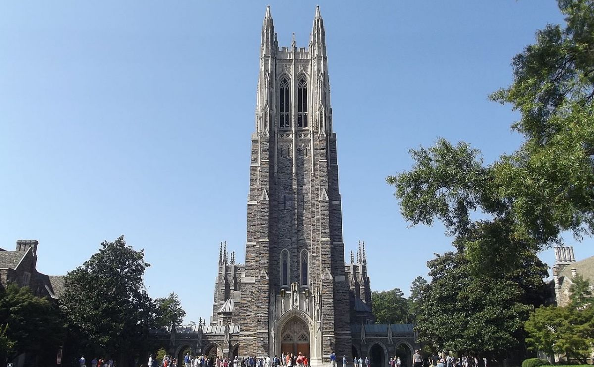 Duke reverses decision to hold Muslim calltoprayer from Chapel bell