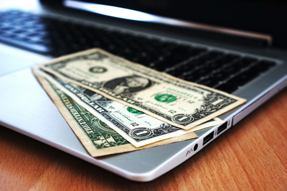 Op-ed: AU is paying banks with your tuition money