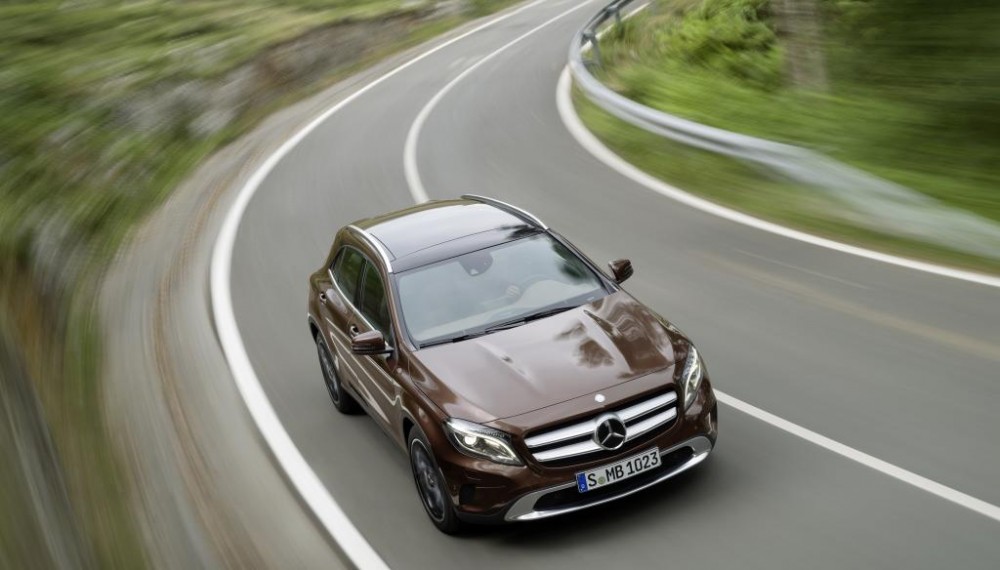GLA 220 CDI 4MATIC, Orient Brown metallic, Urban line, Exclusive package, Nut Brown leather
