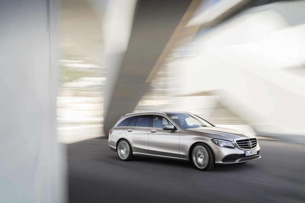 Mercedes-Benz C-Class Estate Exclusive, exterior: mojave silver, interior: leather magma/espresso