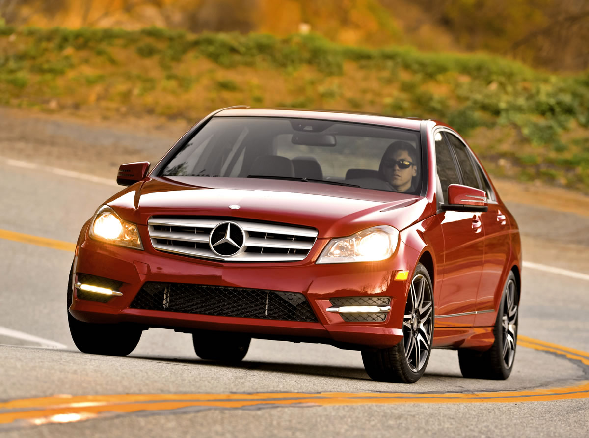 Mercedes-Benz USA Reports Record Second Quarter Start