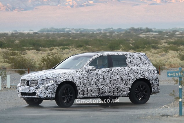 Mercedes-Benz GLK Spy Photo