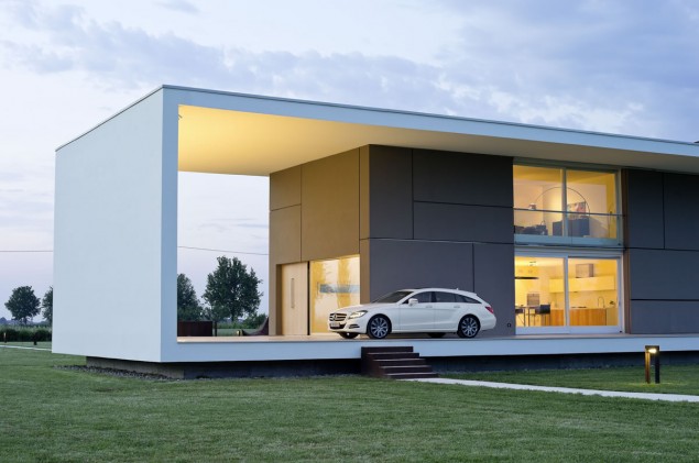 CLS-Shooting-Brake-12C640_123