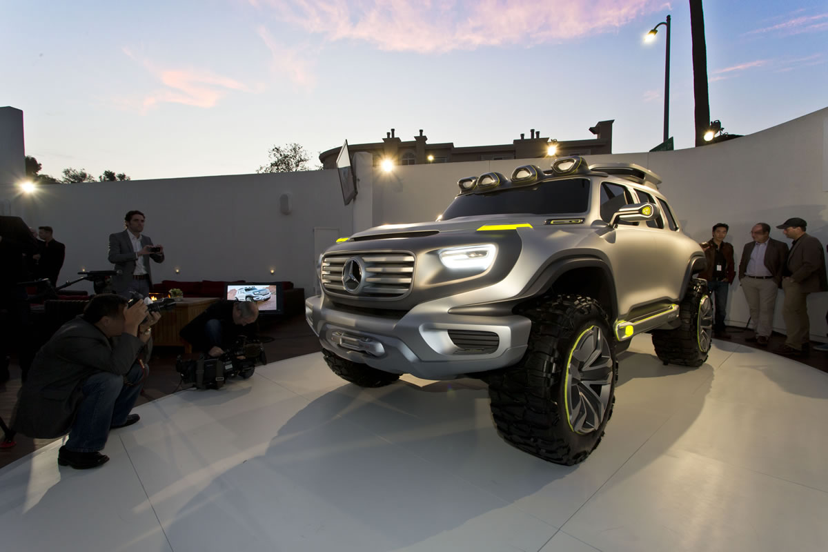 Mercedes-Benz Premieres Three Vehicles at LA Auto Show