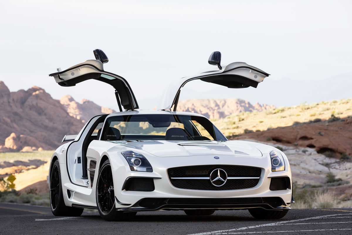 Mercedes SLS AMG Black Series Revealed