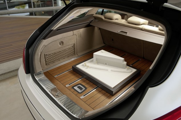 Mercedes-CLS-12C637_008