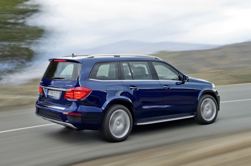 2013 Mercedes-Benz GL-Class First Official Photos
