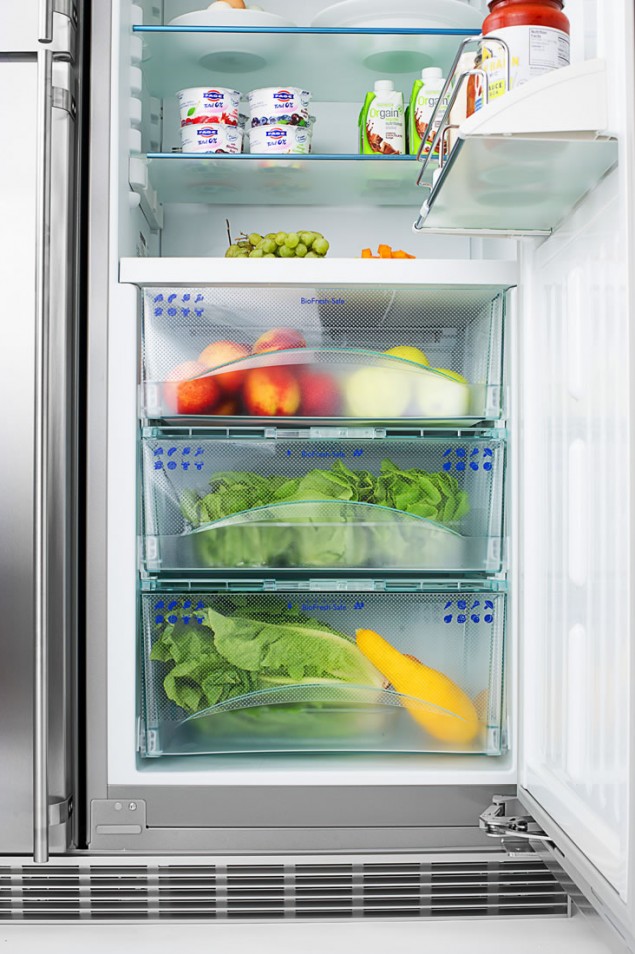 Liebherr 48″ Refrigerator eMercedesBenz Lifestyle