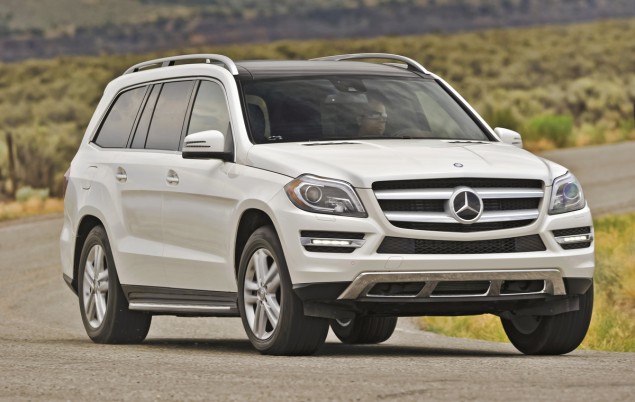 Mercedes-Benz GL350 Reese Witherspoon
