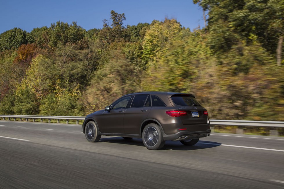 2016 Mercedes-Benz GLC300 SUV driving