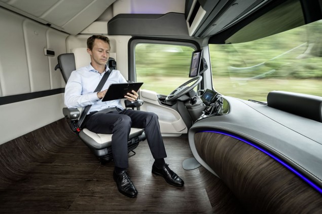 Mercedes-Benz Future Truck 2025 | eMercedesBenz