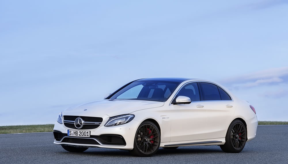 Mercedes C63 AMG Photo Gallery