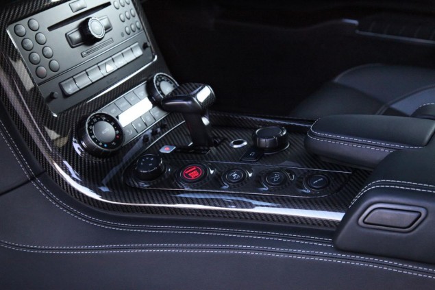 Kicherer SLS Supercharged GT 19 Kicherer SLS Supercharged GT center console