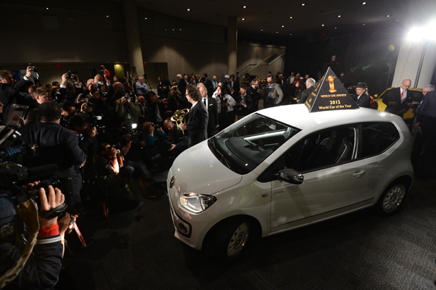 Volkswagen Up! Is World Car of the Year while Mercedes S250 CDI BlueEfficiency Takes Home Green Honors