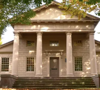 Redwood Library Raises $5M, Reaches Campaign Goal