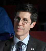 Smiley Issues Anti-ICE Edict, But Can’t Answer Basic Questions