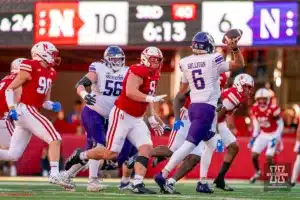 Nebraska Cornhuskers defensive lineman Ty Robinson