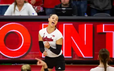 Beason’s Big Weekend Boosts No. 1 Nebraska to 23-0
