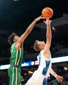 Creighton Bluejays guard Steven Ashworth