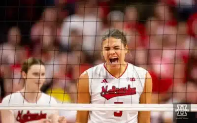 Huskers Fight Off Illinois Comeback, Win in Four