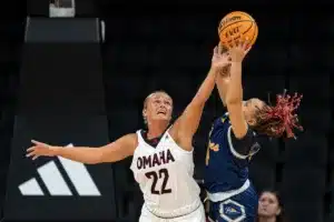 Omaha Mavericks forward Cora Olsen
