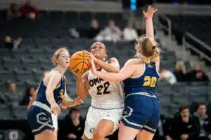 Omaha Mavericks forward Cora Olsen