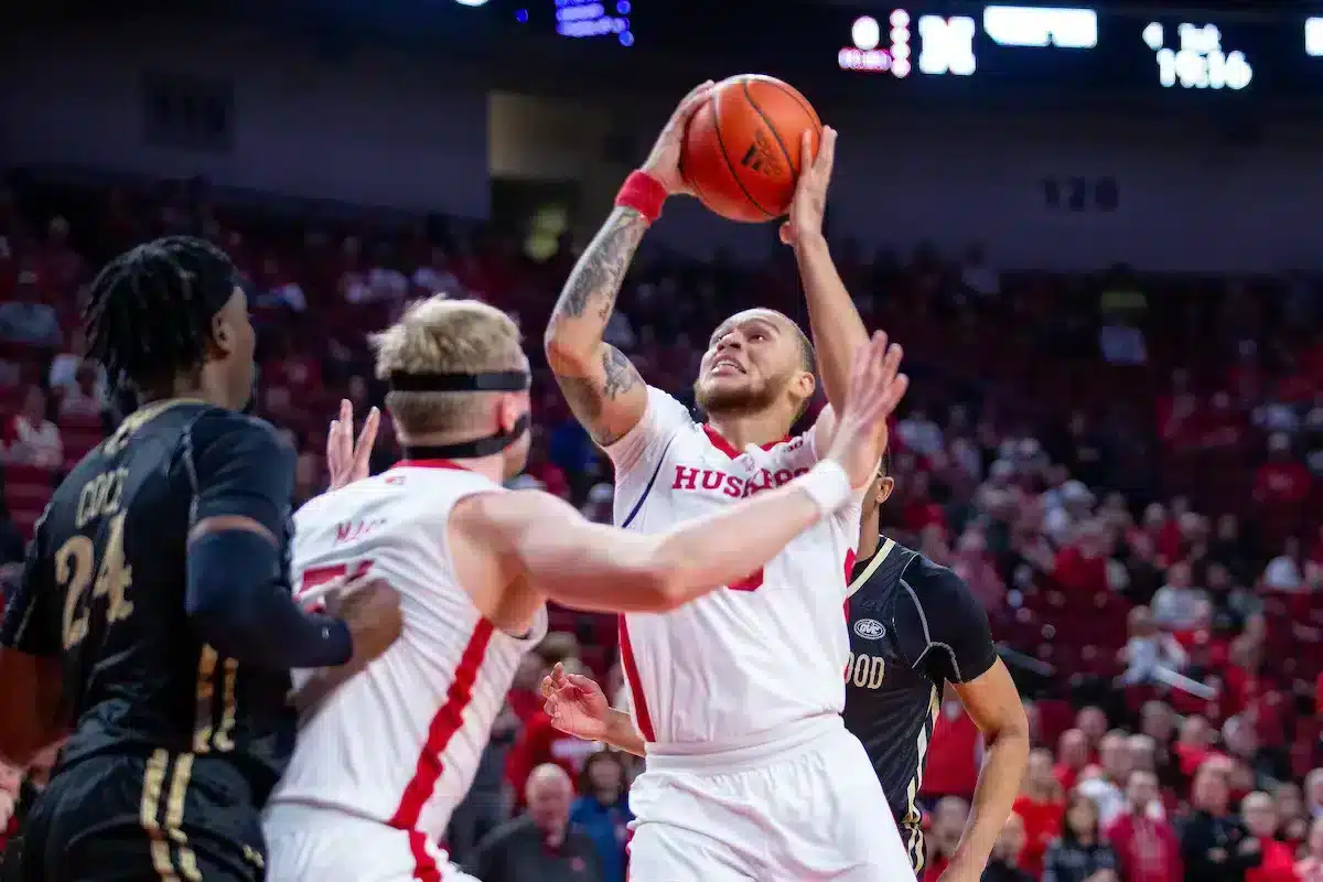JP231106_MBB_NU_v_LU_0020.jpg Cornhusker Classic