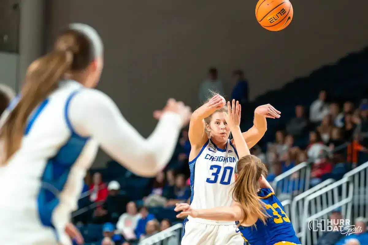 EF231030_WBB_NKUvCU_10134-web.jpg Creighton