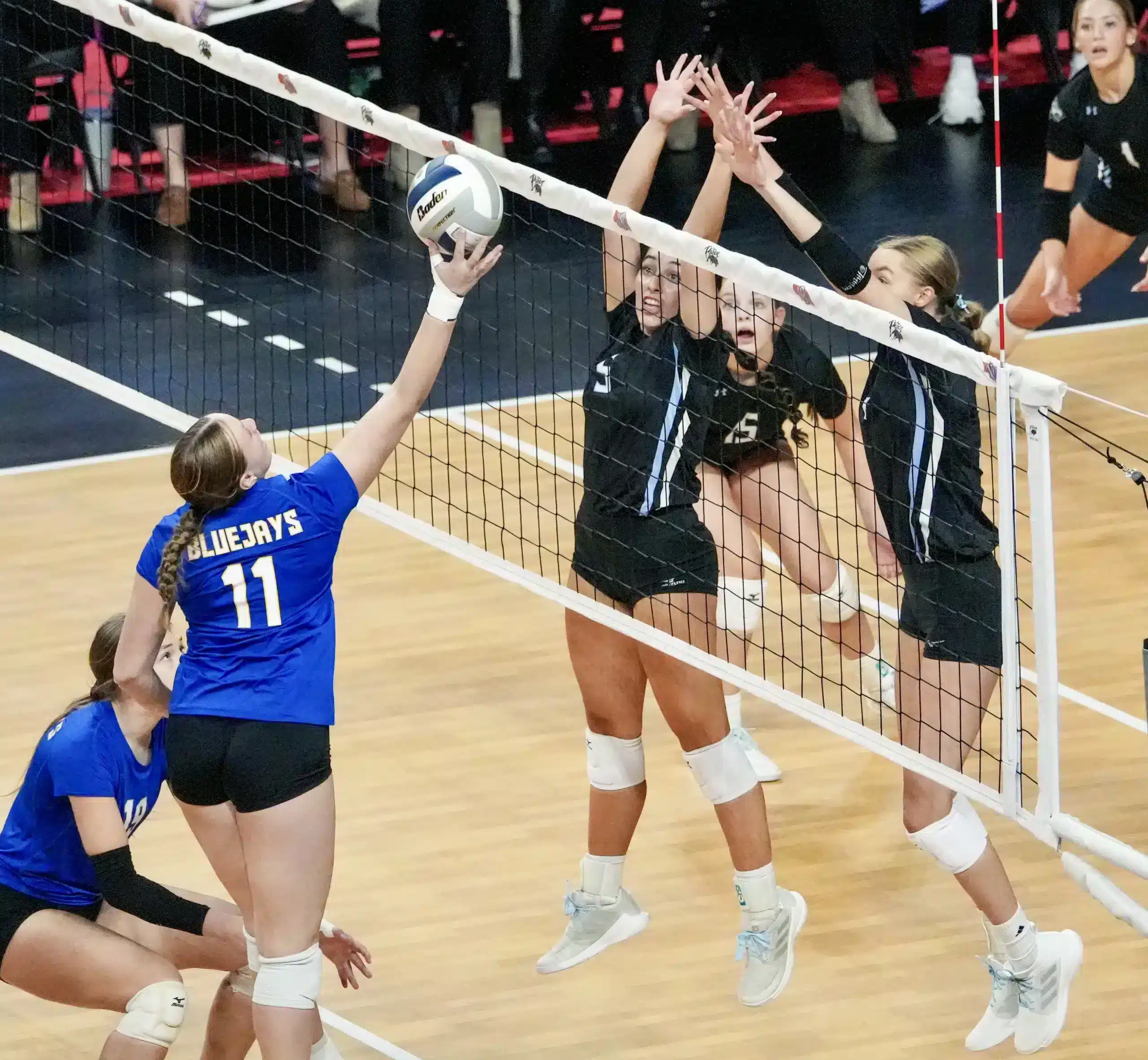 DSC04497 2023 State Volleyball Day One Highlights