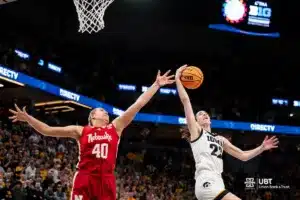 Iowa Hawkeyes guard Caitlin Clark