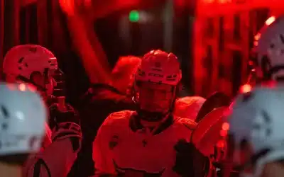 Series preview: Mavericks Hockey Rekindles Rivalry at No. 18 Minnesota State