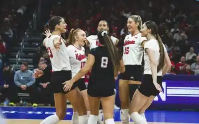 No. 2 Nebraska Volleyball Sweeps Northwestern for 19th Straight Win