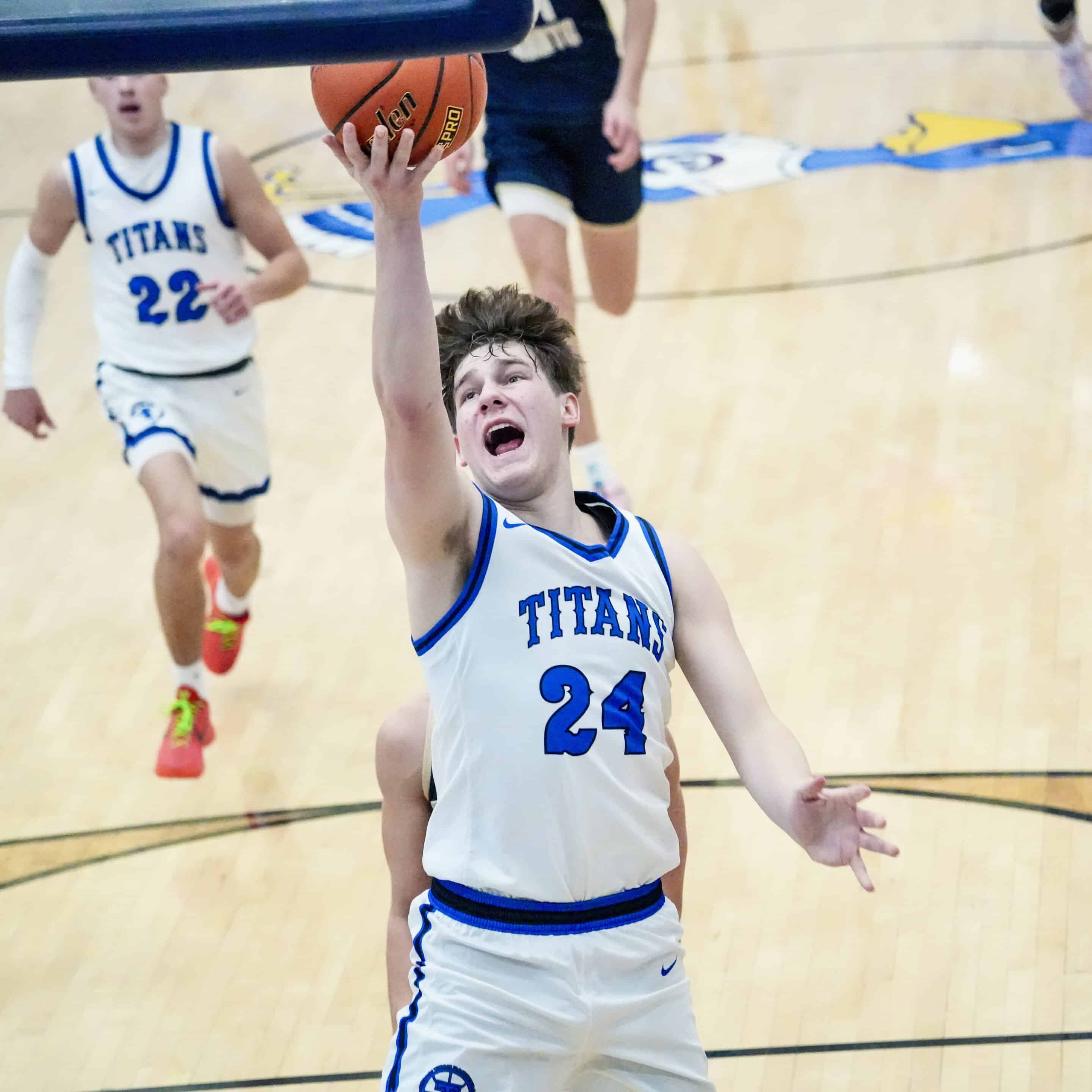 DSC09608 Nebraska High School Boys Basketball Coaches Poll 12.8.21
