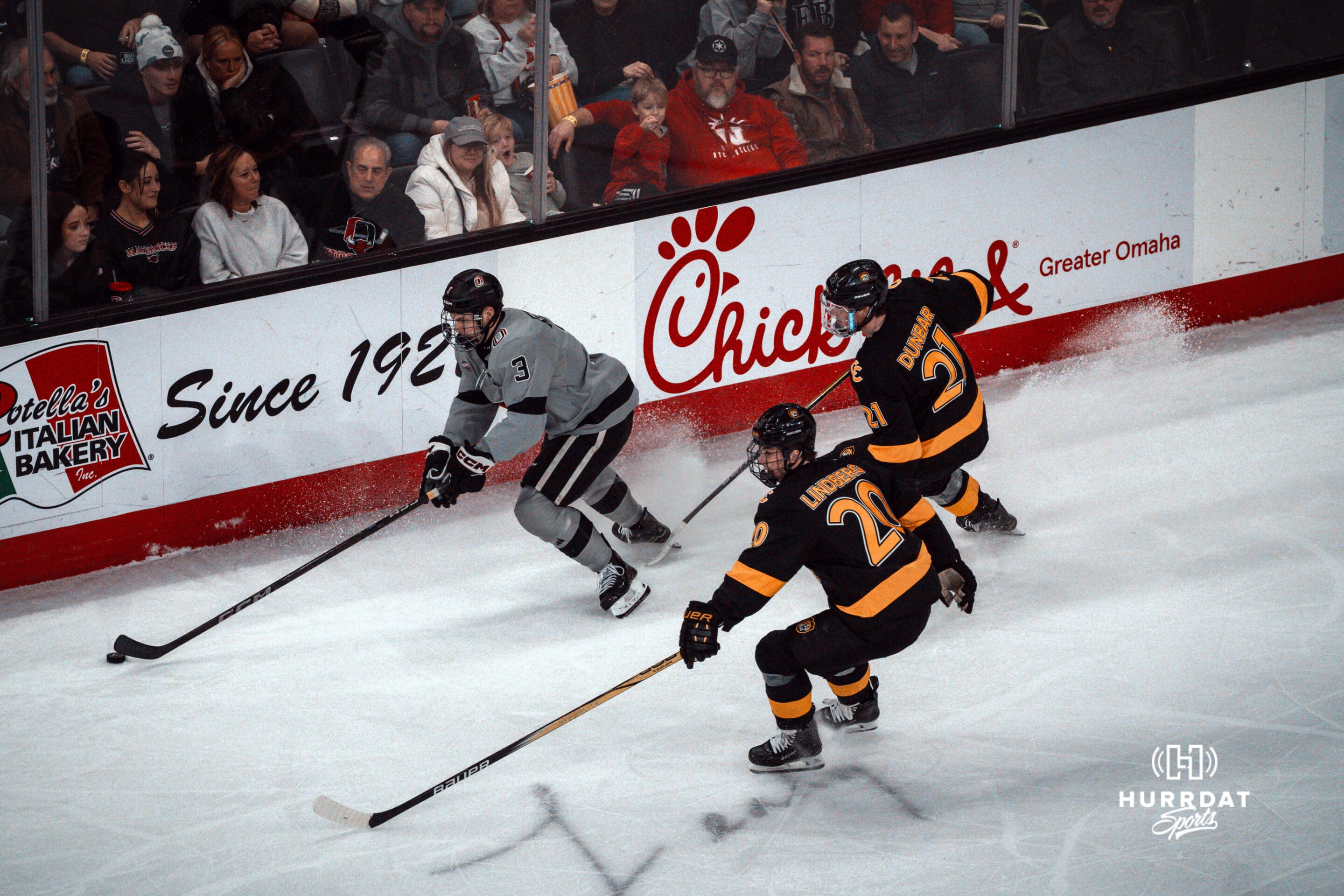 UNO Mavericks player, Sam Stange, captures the puck during a college hockey game on Jan 11th, 2025 in Omaha, Nebraska. Photo by Logan Hock