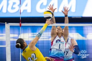 Omaha Supernovas Natalia Valentin-Anderson (1) defends against San Diego Mojo Lauren Page (32) in the second set during a professional volleyball match Sunday, February 16, 2025 in Omaha, Nebraska. Photo by John S. Peterson.
