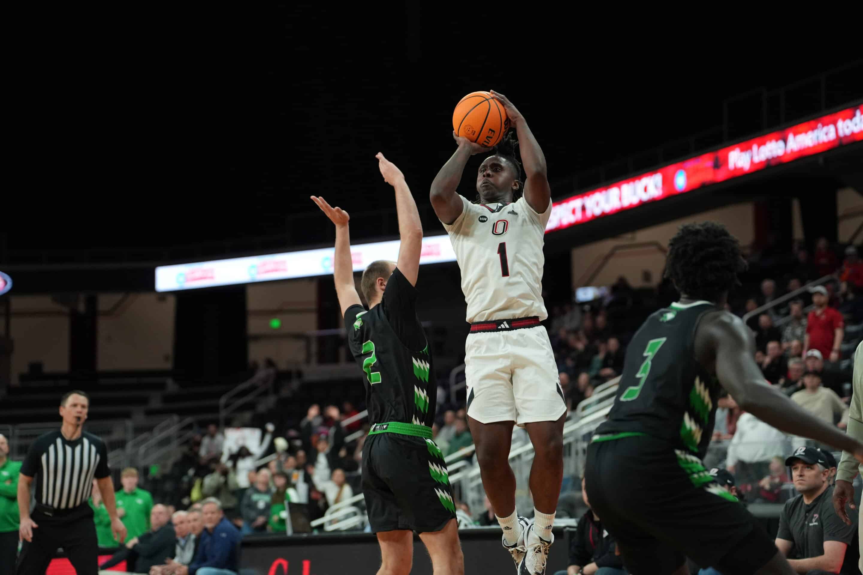 White’s Game-Winner Propels Omaha Men’s Basketball To Win Over North Dakota