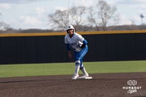 Creighton Bluejays Sydney Potter looks to steal during a college softball game against Seattle on March 21st, 2025 in Council Bluffs, Iowa. Photo by Brandon Tiedemann.