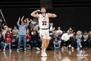 Omaha Mavericks Tony Osburn celebrates during a college basketball game against Oral Roberts on March 1st, 2025 in Omaha Nebraska. Photo by Brandon Tiedemann.