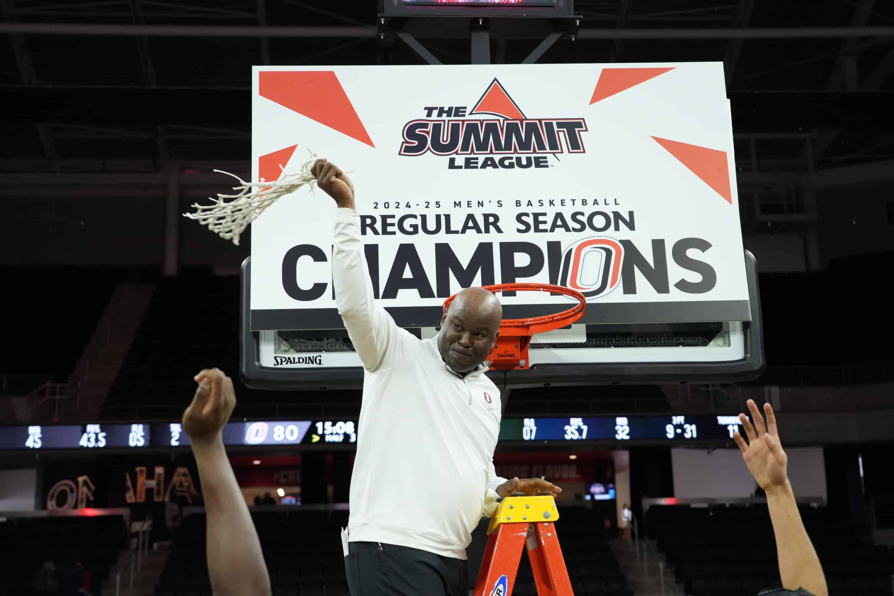 Omaha Men’s Basketball Smacks Oral Roberts to Claim Outright Summit League Title