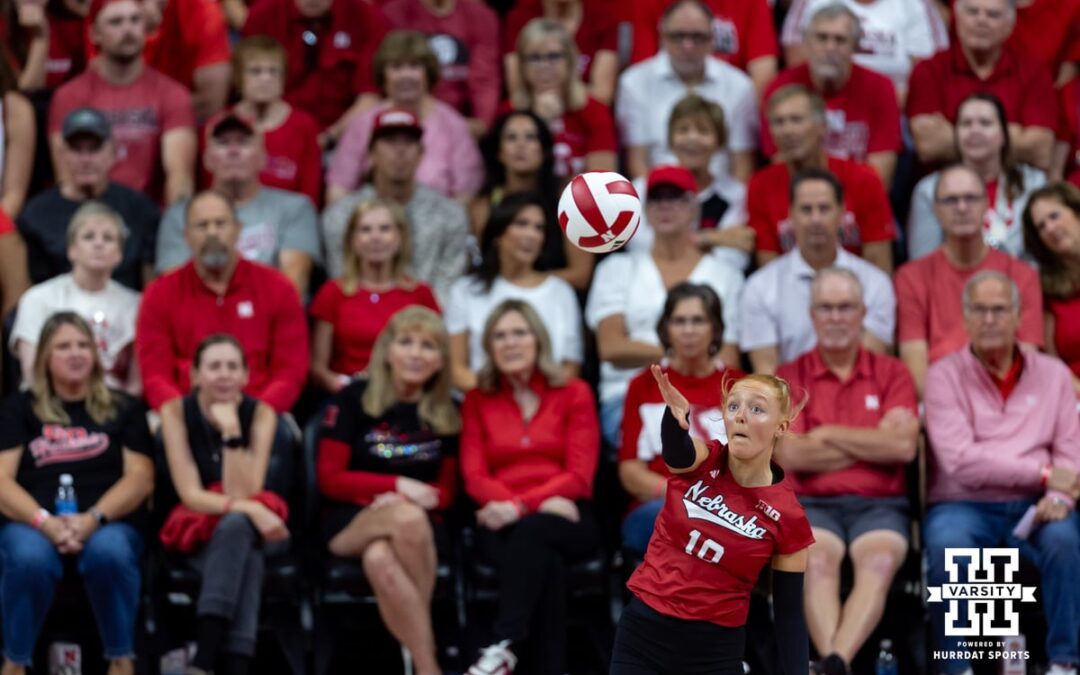 No. 1 Nebraska Volleyball Sweeps Michigan to Open Big Ten Play