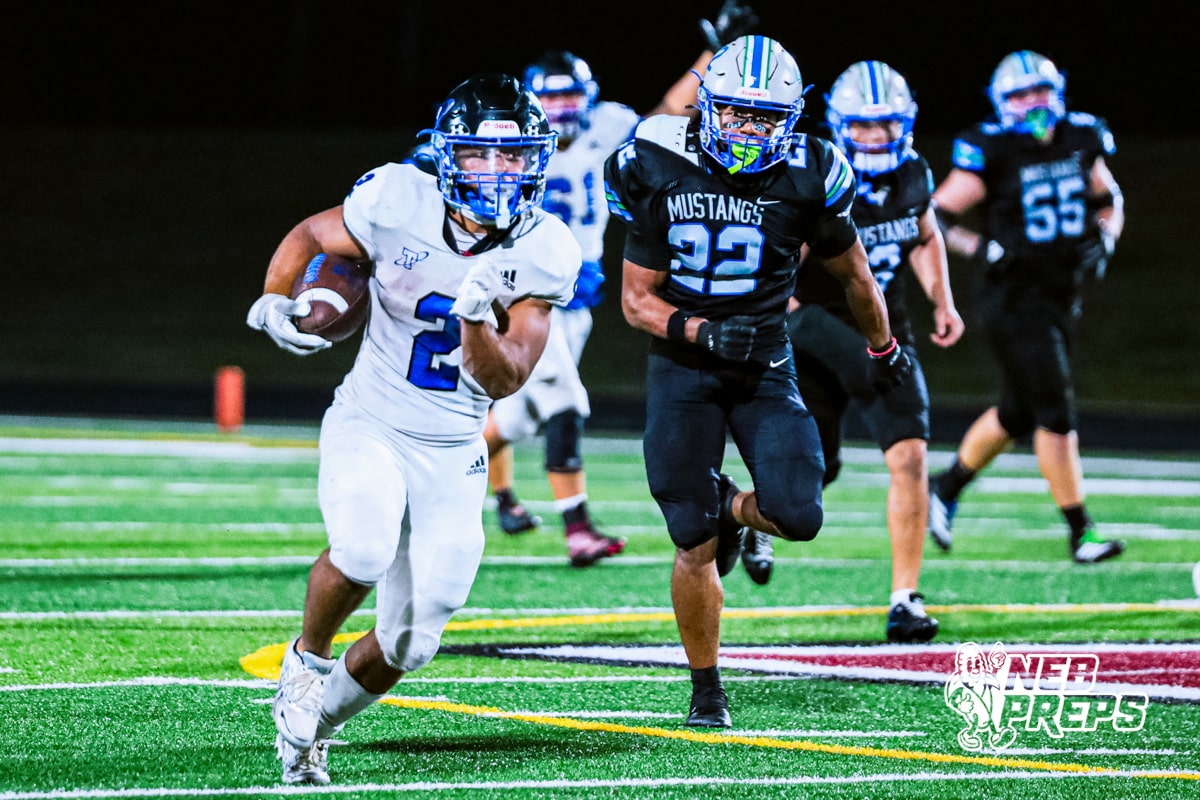 Papio Souths Derek Jones (2) runs for a huge gain and a touchdown right before the half during the game at Millard North on Friday, September 12, 2025, in Millard, Nebraska. Photo by Jack Stevens.