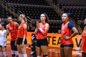 Team Valentin-Anderson Rishel Jaali Winters (#61) stands with her team before the Athletes Unlimited Volleyball match against Team Thompson on Monday, October 13, 2025, in Omaha, Nebraska. Photo by Dawson Anderson.