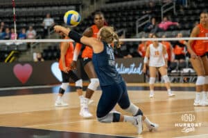 Team Hentz Morgan Hentz (#46) saves the ball during the Athletes Unlimited Volleyball match against Team Valentin-Anderson on Thursday, October 9, 2025, in Omaha, Nebraska. Photo by Brandon Tiedemann.