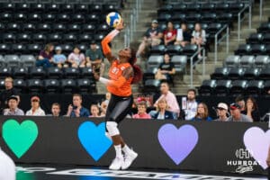 Bethania De La Cruz-Mejía (#81) serves during opening day of Athletes Unlimited Pro Volleyball on Friday, October 3rd, 2025 in Omaha, Nebraska. Photo by Brandon Tiedemann.