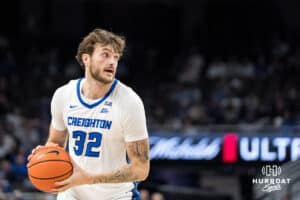 Creighton Bluejay Owen Freeman (32) looks to pass during a college basketball game against Georgetown on Jan 13, 2026, in Omaha, Nebraska. Photo by Brandon Tiedemann