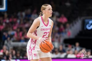 Creighton Bluejay Neleigh Gessert (23) looks to pass during a college basketball game against UCONN on Jan 11, 2026 in Omaha, Nebraska. Photo by Brandon Tiedemann