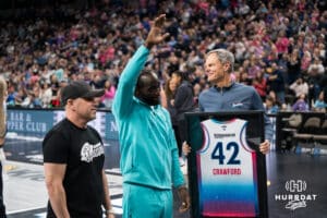 Terence Bud Crawford thanks the crowd during a professional volleyball match against the San Diego Mojo on Jan 8, 2026 in Omaha, Nebraska. Photo by Brandon Tiedemann