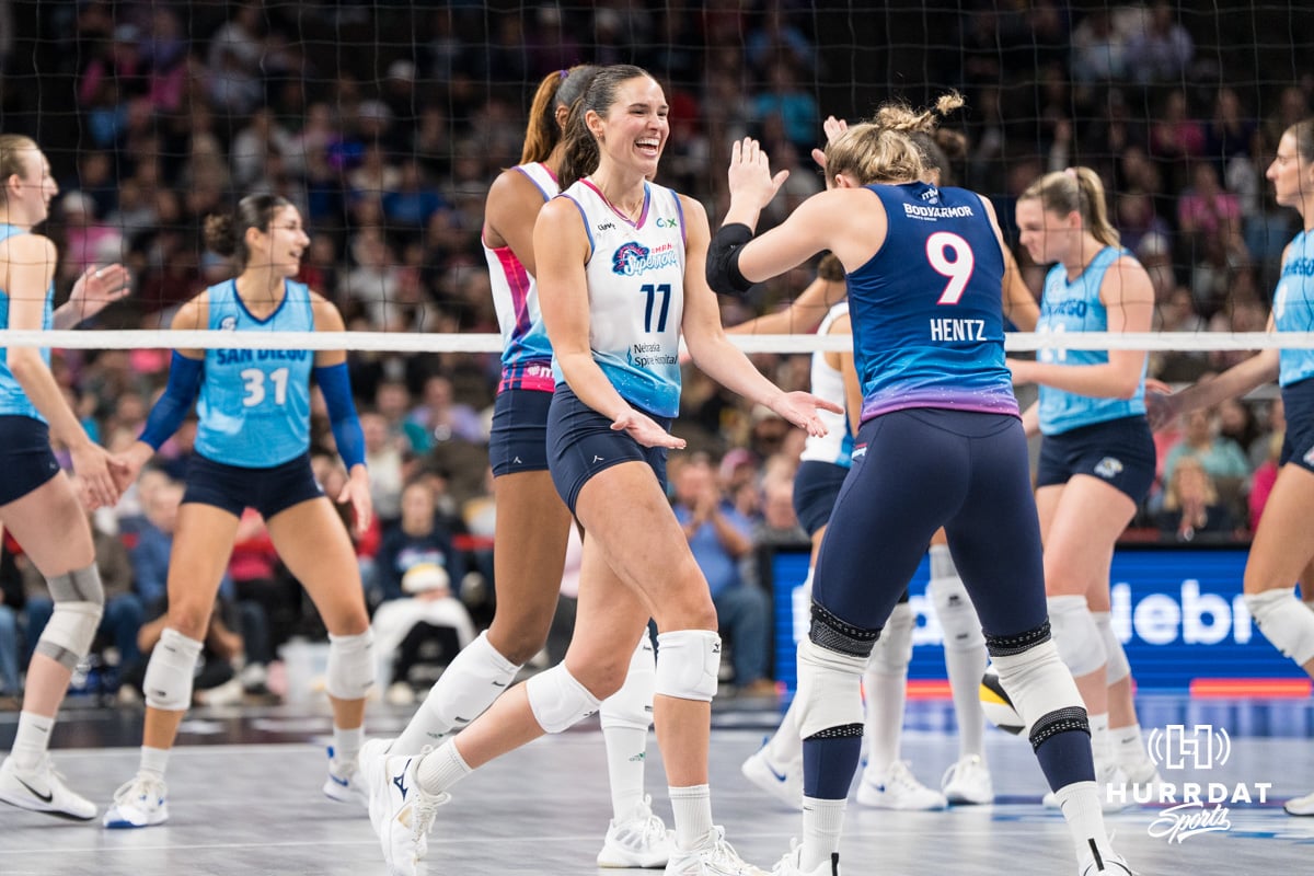 Omaha Supernovas vs San Diego Mojo | Jan 8, 2026 Omaha Supernovas Sarah Parsons celebrates a kill against the San Diego Mojo. Parsons set a franchise record with 17 kills and 21 points. Photo by Brandon Tiedemann